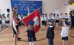 Ślubowanie klas pierwszych w Szkole Podstawowej nr 4 w Działdowie