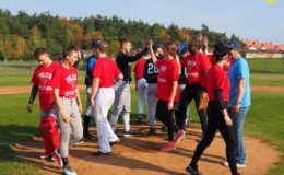 Yankeesi Działdowo pokonali Jankeesów Armii NATO  w meczu baseballu 10:9