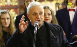 Razem śpiewaliśmy pieśni patriotyczne