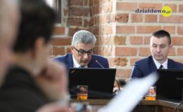 XIII sesja Rady Miasta Działdowo [zdjęcia, retransmisja, protokół głosowań]