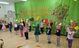 Warsztaty dla dzieci i rodziców. „Pyszne, zdrowe, kolorowe-ludziki warzywno-owocowe”
