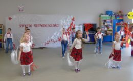Święto niepodległości w Przedszkolu nr 4 w Działdowie