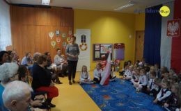 Dzieci z Przedszkola nr 3 w Działdowie na Święto Niepodległości
