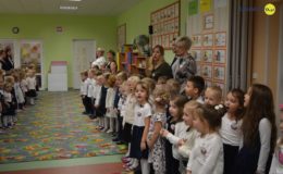 Przedszkole nr 5 wzięło udział w akcji „Szkoła do hymnu” [zdjęcia]