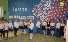 Akademia z okazji 101. rocznicy odzyskania niepodległości w Przedszkolu nr 5
