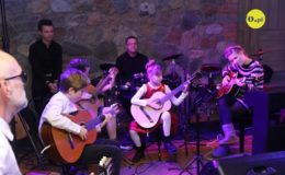 Świąteczny Koncert Uczniów Szkoły Muzyki Tańca Art Music