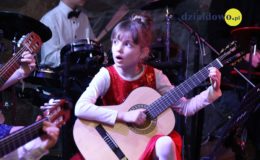Świąteczny Koncert Uczniów Szkoły Muzyki Tańca Art Music
