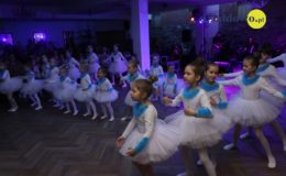 Świąteczny Koncert Uczniów Szkoły Muzyki Tańca Art Music