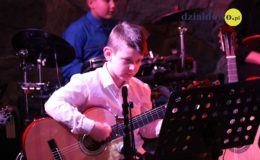 Świąteczny Koncert Uczniów Szkoły Muzyki Tańca Art Music