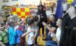 „Hokus-pokus, czary-mary, niech się spełnią andrzejkowe czary”