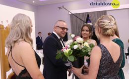 Poloneza czas zacząć… Studniówka II LO