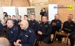 Odprawa roczna oraz przekazanie radiowozów dla działdowskich policjantów