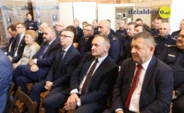 Odprawa roczna oraz przekazanie radiowozów dla działdowskich policjantów