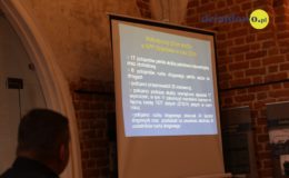 Odprawa roczna oraz przekazanie radiowozów dla działdowskich policjantów