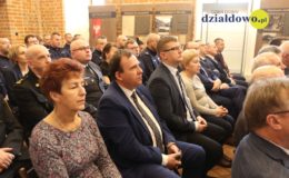 Odprawa roczna oraz przekazanie radiowozów dla działdowskich policjantów