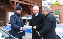Odprawa roczna oraz przekazanie radiowozów dla działdowskich policjantów