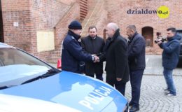 Odprawa roczna oraz przekazanie radiowozów dla działdowskich policjantów