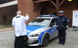 Odprawa roczna oraz przekazanie radiowozów dla działdowskich policjantów