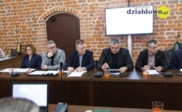 XV sesja Rady Miasta Działdowa [zdjęcia, retransmisja, protokół głosowań]