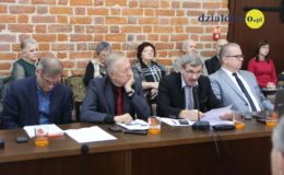 XV sesja Rady Miasta Działdowa [zdjęcia, retransmisja, protokół głosowań]