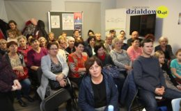 Nagrody dla miłośników książek, podsumowanie działalności biblioteki i występ „Tymczasowo zakręconych”