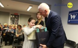 Nagrody dla miłośników książek, podsumowanie działalności biblioteki i występ „Tymczasowo zakręconych”