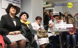 Nagrody dla miłośników książek, podsumowanie działalności biblioteki i występ „Tymczasowo zakręconych”