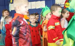 Tańczące witaminki – bal karnawałowy w Jedynce