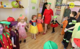 Tańczące witaminki – bal karnawałowy w Jedynce
