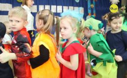 Tańczące witaminki – bal karnawałowy w Jedynce