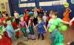 Tańczące witaminki – bal karnawałowy w Jedynce