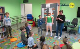 „Fabryka zimowych pomysłów” w Miejskiej Bibliotece Publicznej w Działdowie [zdjęcia]