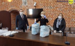 Maseczki trafiły do naszych pielęgniarek środowiskowych