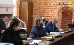 XVII sesja Rady Miasta Działdowa [retransmisja, zdjęcia, protokół głosowań]