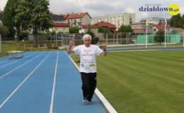 Elek Cichosz Biegł dla Medyków. Zebrał tym samym 5100 zł [zdjęcia]