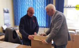 Nowe komputery pomogą w zdalnym nauczaniu [film, zdjęcia]