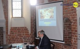 Konferencja historyczna podsumowująca najnowsze badania w lesie koło Białut [zdjęcia, film]