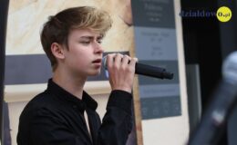 Promocja książki: „7 lat Powiatowych Wieczorów z Poezją” [film, zdjęcia]