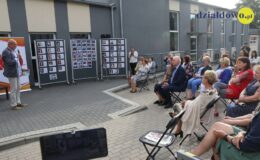 Promocja książki: „7 lat Powiatowych Wieczorów z Poezją”