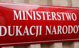 Komunikat Ministerstwa Edukacji Narodowej na temat przywrócenia zajęć praktycznych dla uczniów będących młodocianymi pracownikami