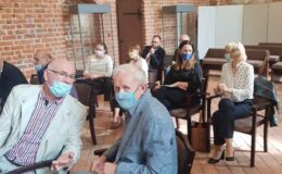 Jednogłośne absolutorium dla burmistrza Grzegorza Mrowińskiego
