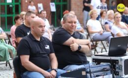 Było dużo ciętego dowcipu, ironicznych puent i nieco refleksji nad życiem