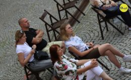 Było dużo ciętego dowcipu, ironicznych puent i nieco refleksji nad życiem