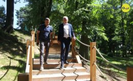 Dzieci mogą się bawić, a starsi mogą czytać książki. Zapraszamy do rewitalizacyjnego paku HDK w Działdowie