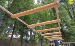 Dzieci mogą się bawić, a starsi mogą czytać książki. Zapraszamy do rewitalizacyjnego paku HDK w Działdowie