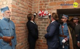 Pamiątkowa tablica od Prezydenta już w naszym muzeum