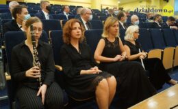 Wojewoda Artur Chojecki odebrał honorowy tytuł: „Osobowość Powiatu Działdowskiego”
