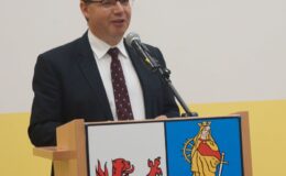 Wojewoda Artur Chojecki odebrał honorowy tytuł: „Osobowość Powiatu Działdowskiego”
