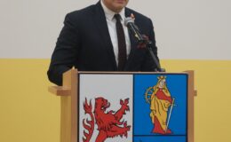 Wojewoda Artur Chojecki odebrał honorowy tytuł: „Osobowość Powiatu Działdowskiego”