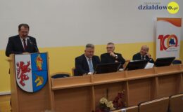Wojewoda Artur Chojecki odebrał honorowy tytuł: „Osobowość Powiatu Działdowskiego”